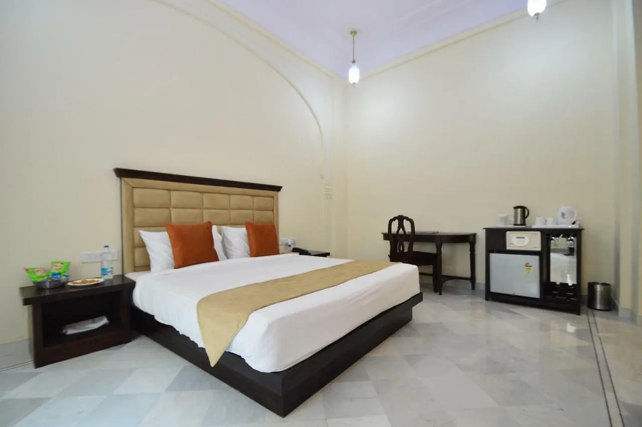 Hotell Aaram Baagh Resort & Spa Agra- By Pachar Group Agra
