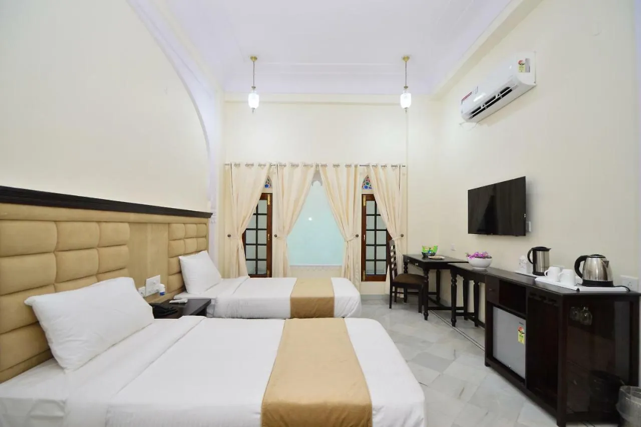 Aaram Baagh Resort & Spa Agra- By Pachar Group Agra  Indien
