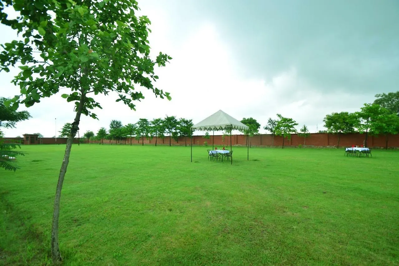 Hotell Aaram Baagh Resort & Spa Agra- By Pachar Group Agra