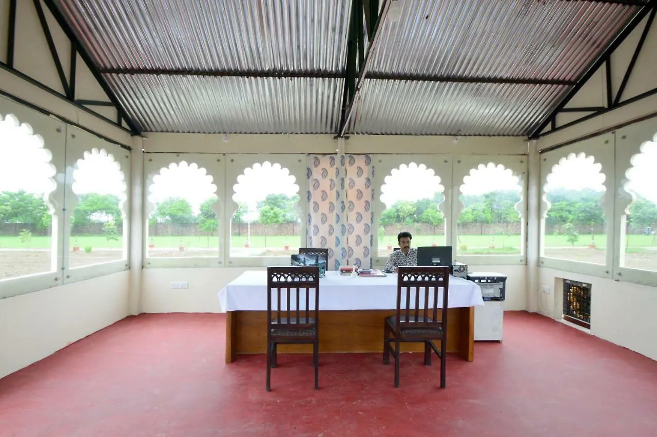 Aaram Baagh Resort & Spa Agra- By Pachar Group Agra  Hotell