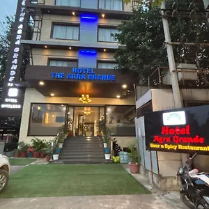 Agra Grande By Goyal Hoteliers Отель
